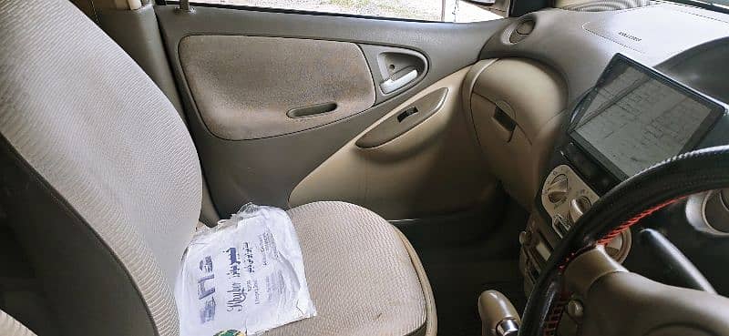 Toyota Platz 2004 1