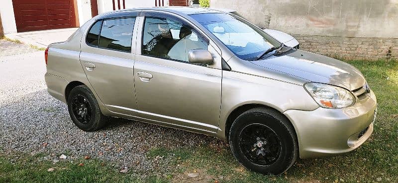 Toyota Platz 2004 6