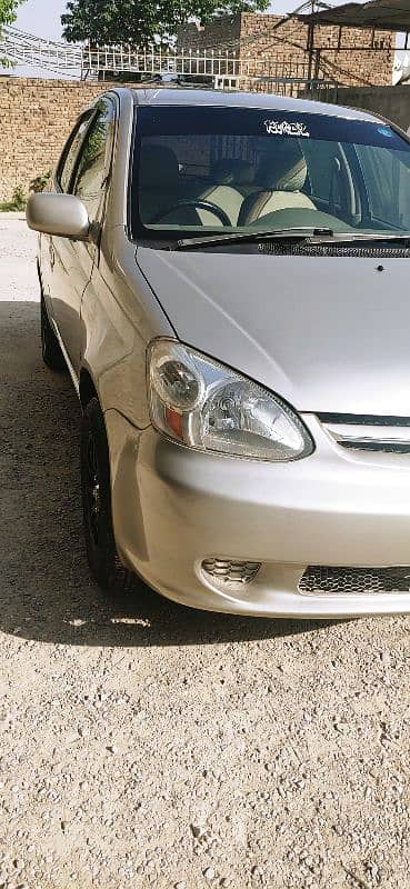 Toyota Platz 2004 12