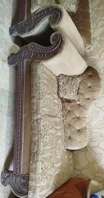 sofa set in good condition 2