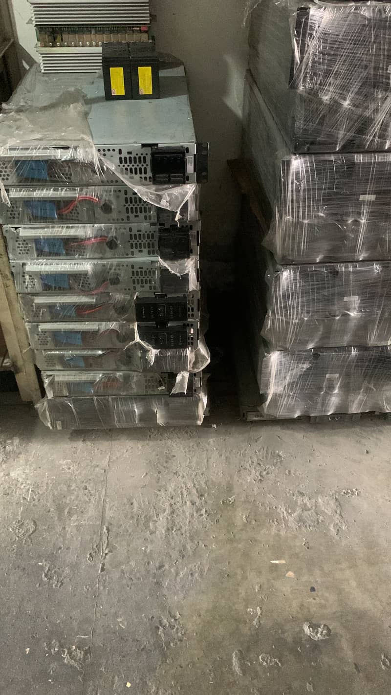 Apc SUA 3000Rmi pure sine wave 4
