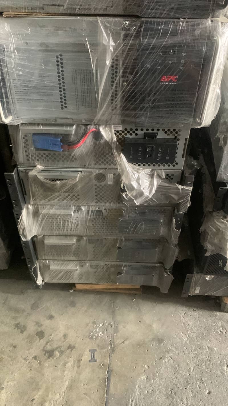 Apc SUA 3000Rmi pure sine wave 5