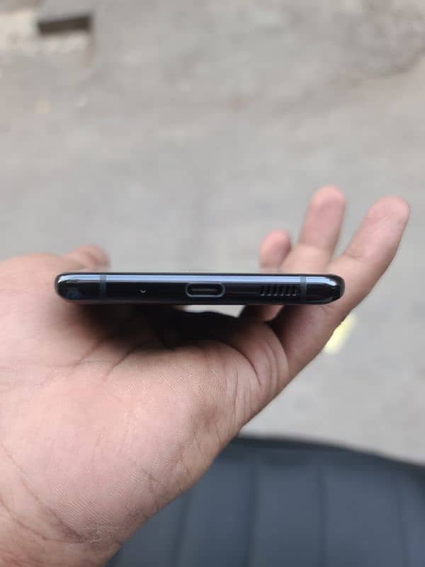 s20 plus  8 128 7