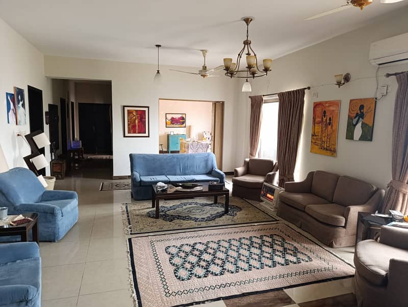 4 Bedrooms, 12 Marla Apartment At 6 Floor For Sell 0