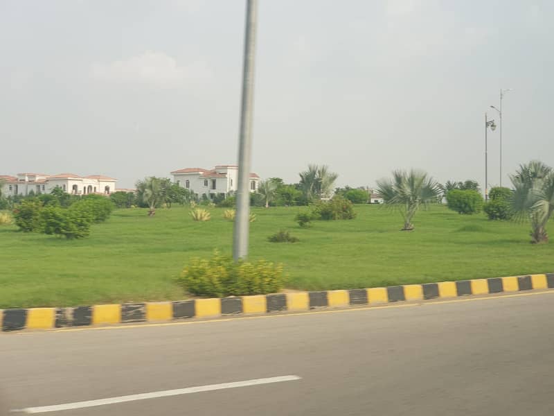 IDEAL LOCATION PLOT AVAILABLE FOR SALE DHA CITY SECTOR 3C 9