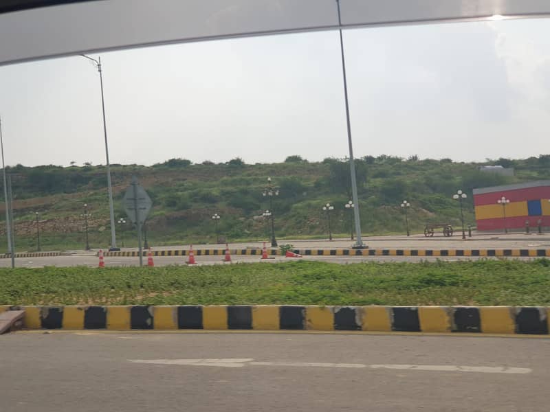IDEAL LOCATION PLOT AVAILABLE FOR SALE DHA CITY SECTOR 3C 10