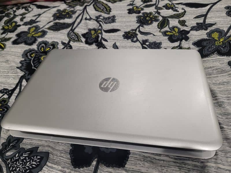 Gaming Laptop HP Envy 15 Core i7 1