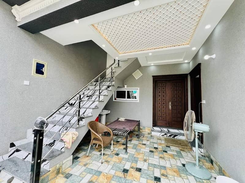 A BEAUTIFUL HOUSE DEPEND ON 5 MARLA DOUBLE STOREY IN AL GHANI GARDEN PHASE 1 2