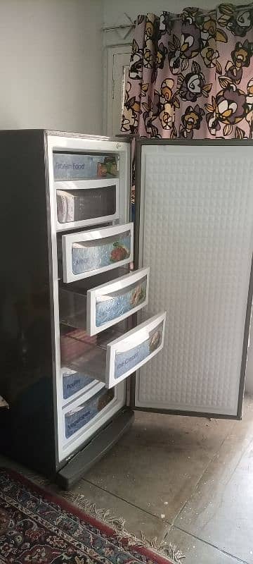dawlance Vertical Freezer in excellent condition 0