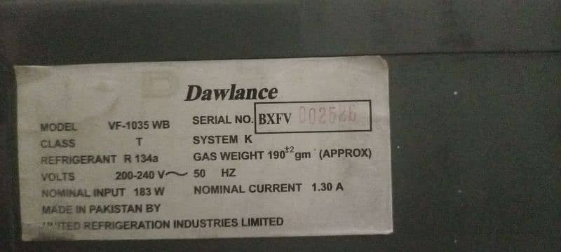 dawlance Vertical Freezer in excellent condition 4