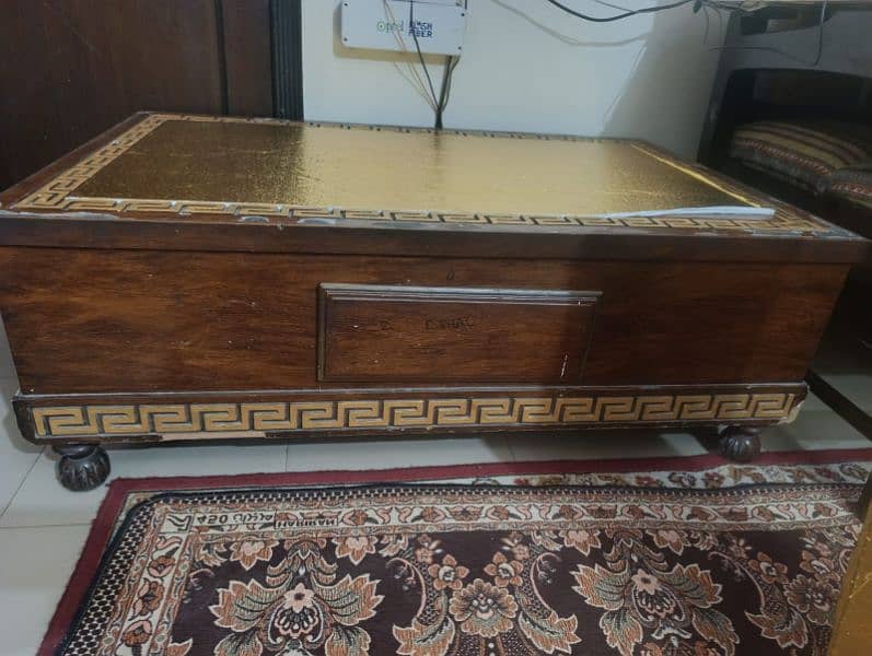 center table wooden 0
