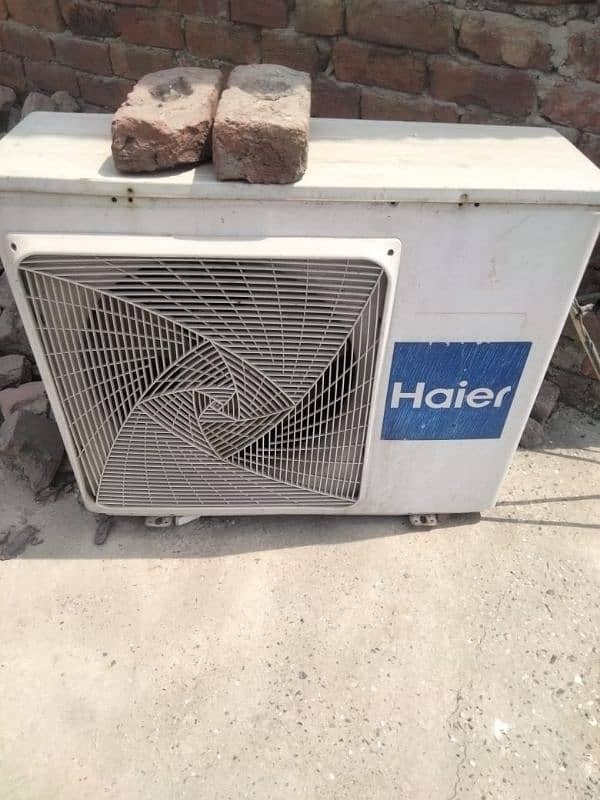 Haire AC For sale D. C inveter Good condition  0303=4237570. = 2