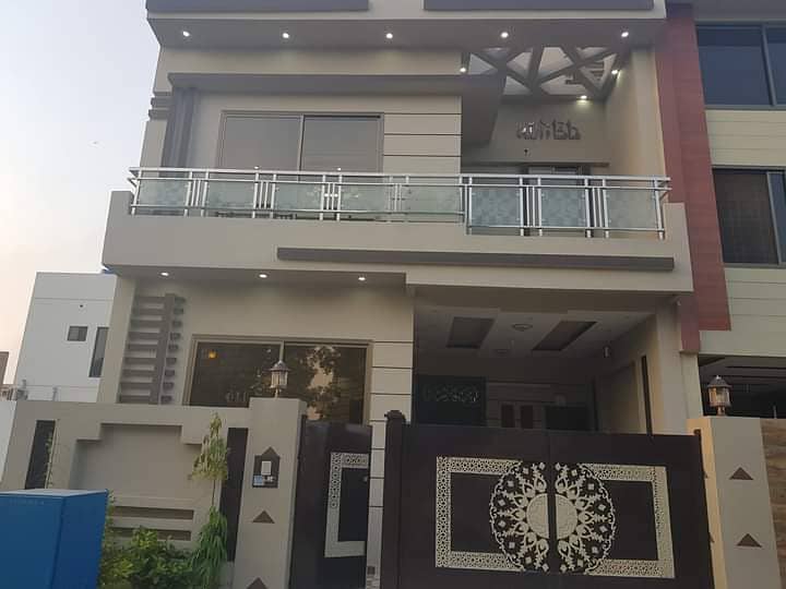 6 Marla Luxurious House Available For Rent 2
