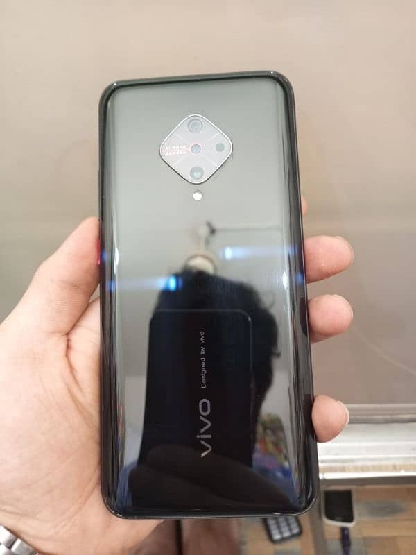 Vivo Y51 10/9 Condition With Box And Charger 2