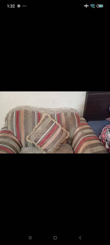 5seater sofa set. 3