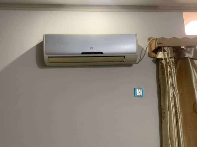 Dawalance 1.5 split non inverter Ac 1