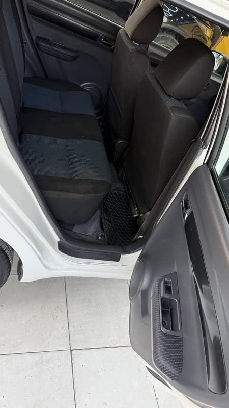 Suzuki Swift 2014 11
