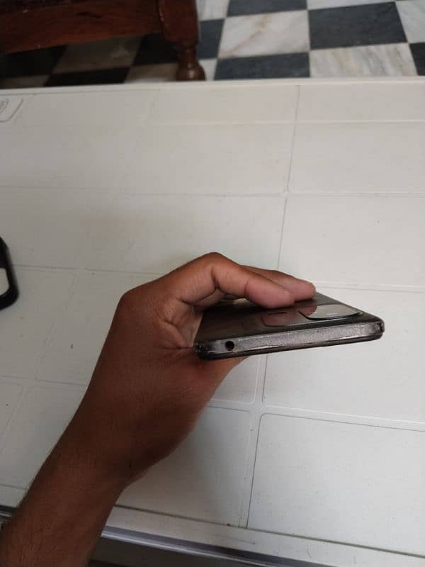 10/10 condition urgent for sale redmi 12c 4+4ram128rom 5