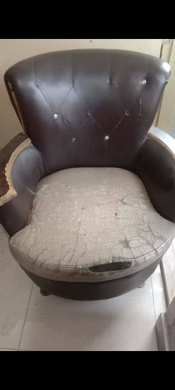 5 seater sofa 0