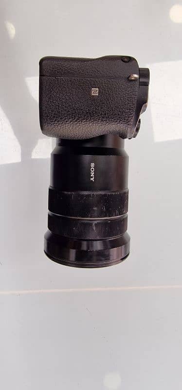 Sony A6300 with 18-105 4