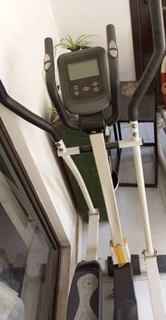 Apollo electric Elliptical Machine