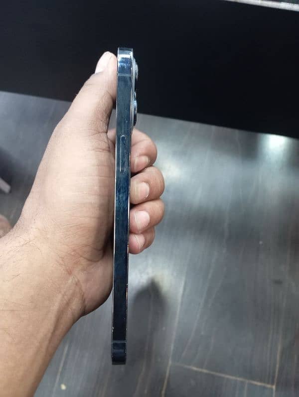12pro max 4