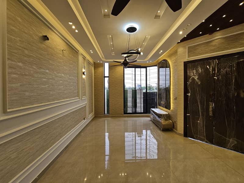 Spacious and Modern House for Rent in DHA Lahore 3