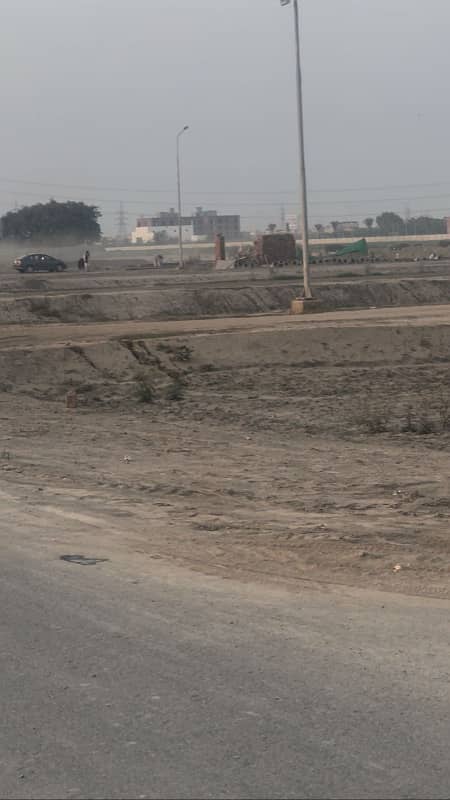 100% Confirm Deal Hot Location 5 Marla Plot Is Available For Sale In Park View City 2