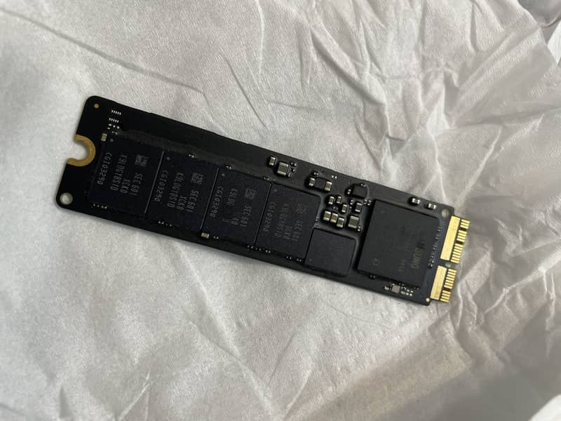 MacBook Ssd 2013,14,15(pro)2013-2017(Air) 1