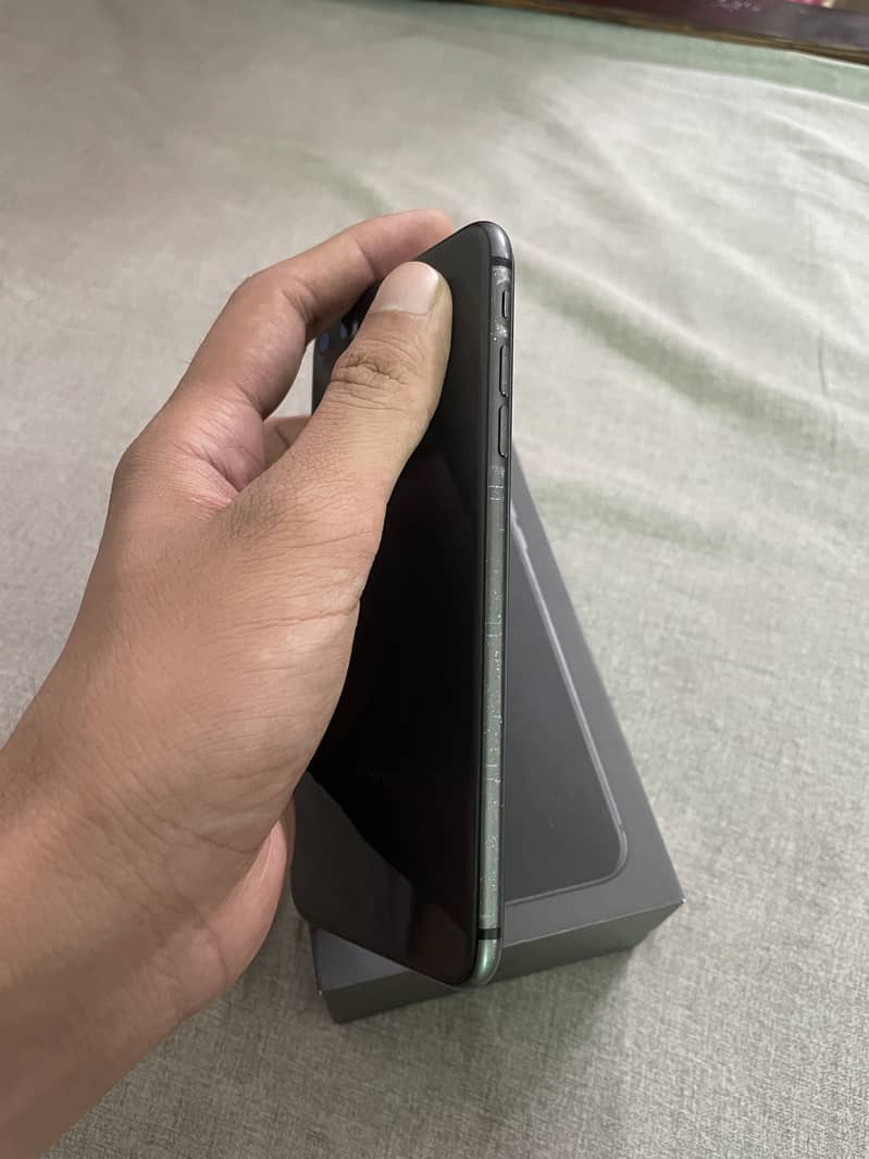 iPhone 8 plus PTA 2