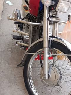 HONDA CG 125 SPACIAL EDITION RED COLOUR MZD NUMBER