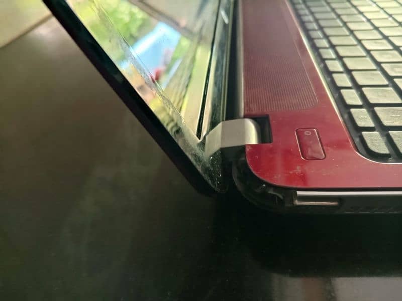 HP pavilion core i7 4th generation 4GB RAM 512gb ROM 5