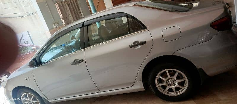 Toyota Corolla GLI 1.6 automatic 2013 2