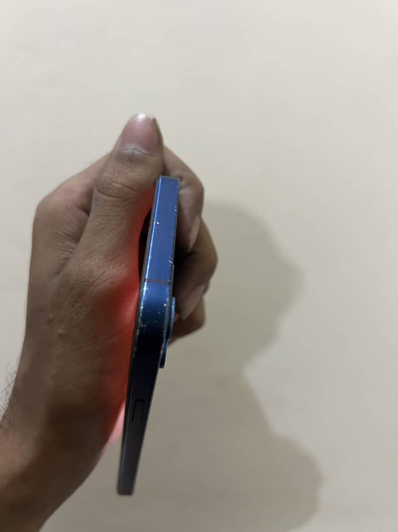 I phone 12 64gb BH 78 0