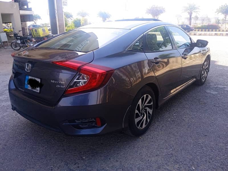 Honda Civic VTi Oriel Prosmatec 2018 1