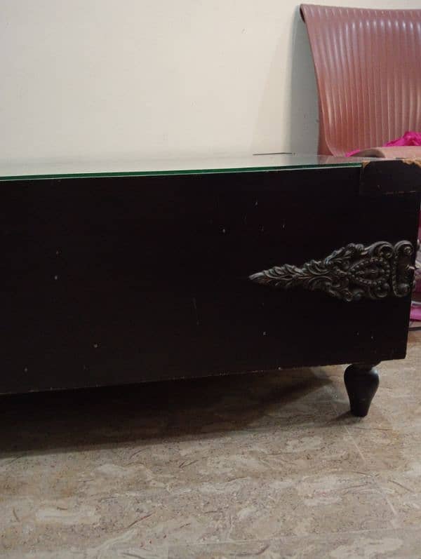 center table 0