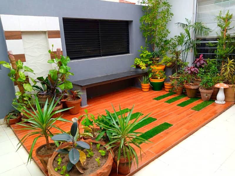 Stylish Living 1 Kanal Upper Portion For Rent In DHA Phase 5 In Prime Location 0