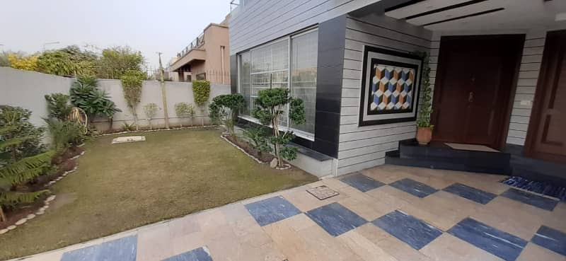 Stylish Living 1 Kanal Upper Portion For Rent In DHA Phase 5 In Prime Location 11