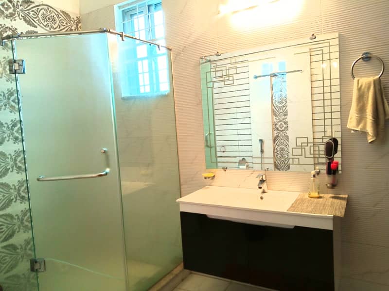 Stylish Living 1 Kanal Upper Portion For Rent In DHA Phase 5 In Prime Location 17