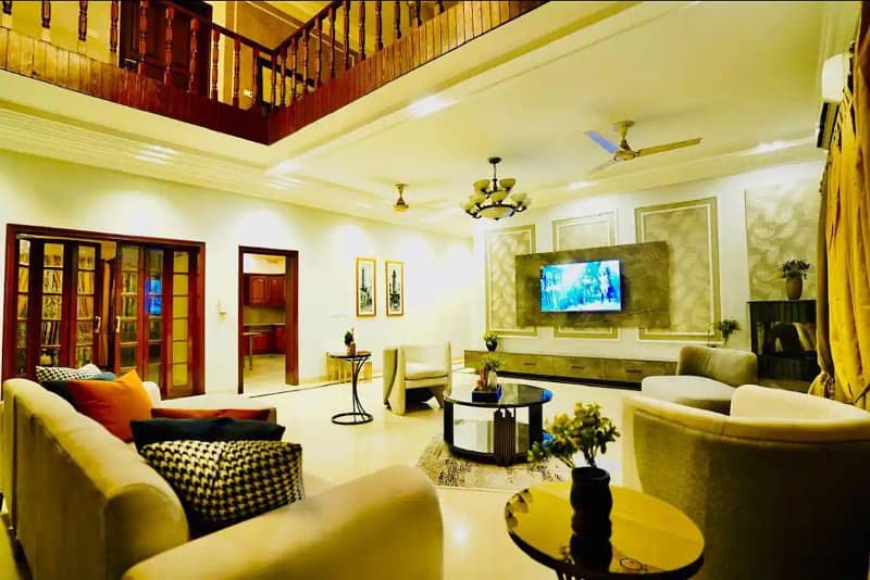 Luxury 1 Kanal Fully Furnished Double Unit Dream House In Phase 3 Block X 18