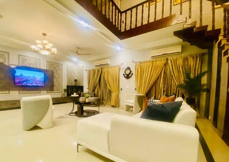 Luxury 1 Kanal Fully Furnished Double Unit Dream House In Phase 3 Block X 27