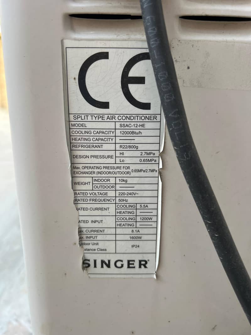 Singer ac for sale. 0