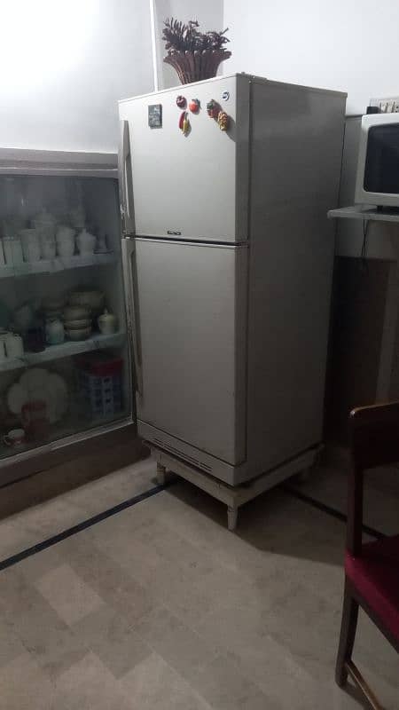 Pel refrigerator for sale 0