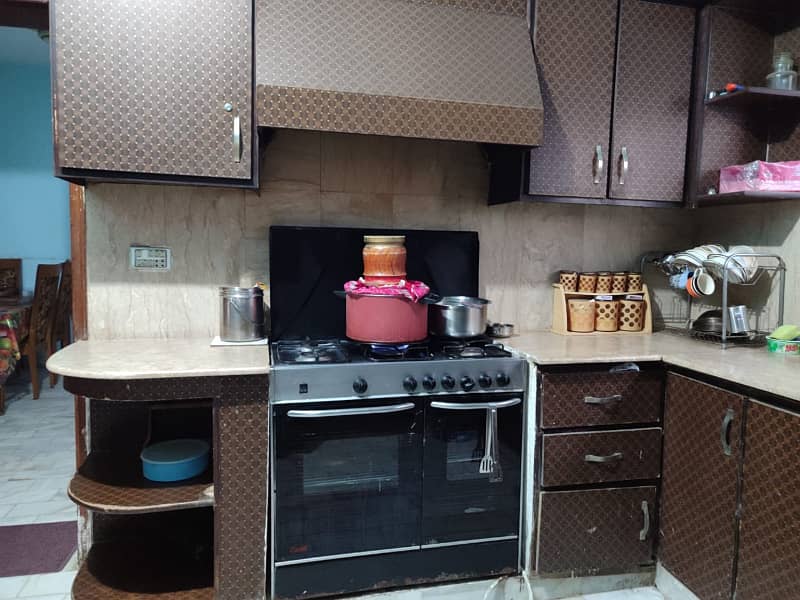 10 Marla House for Sale in DHA Phase 1 Lahore Prime Location, 4 Beds, Double Kitchen 10