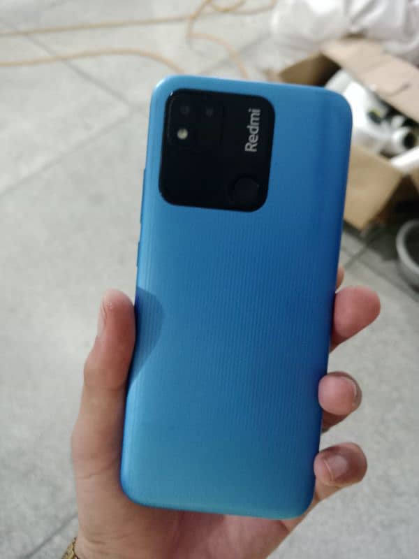 used he box available he charger ni he 4