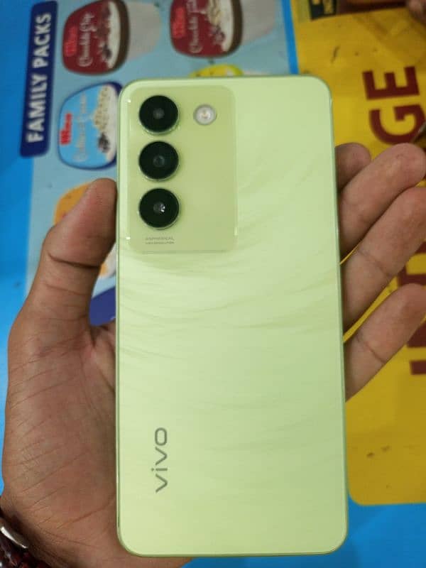 Vivo y100 For sale & Exchange service available 0