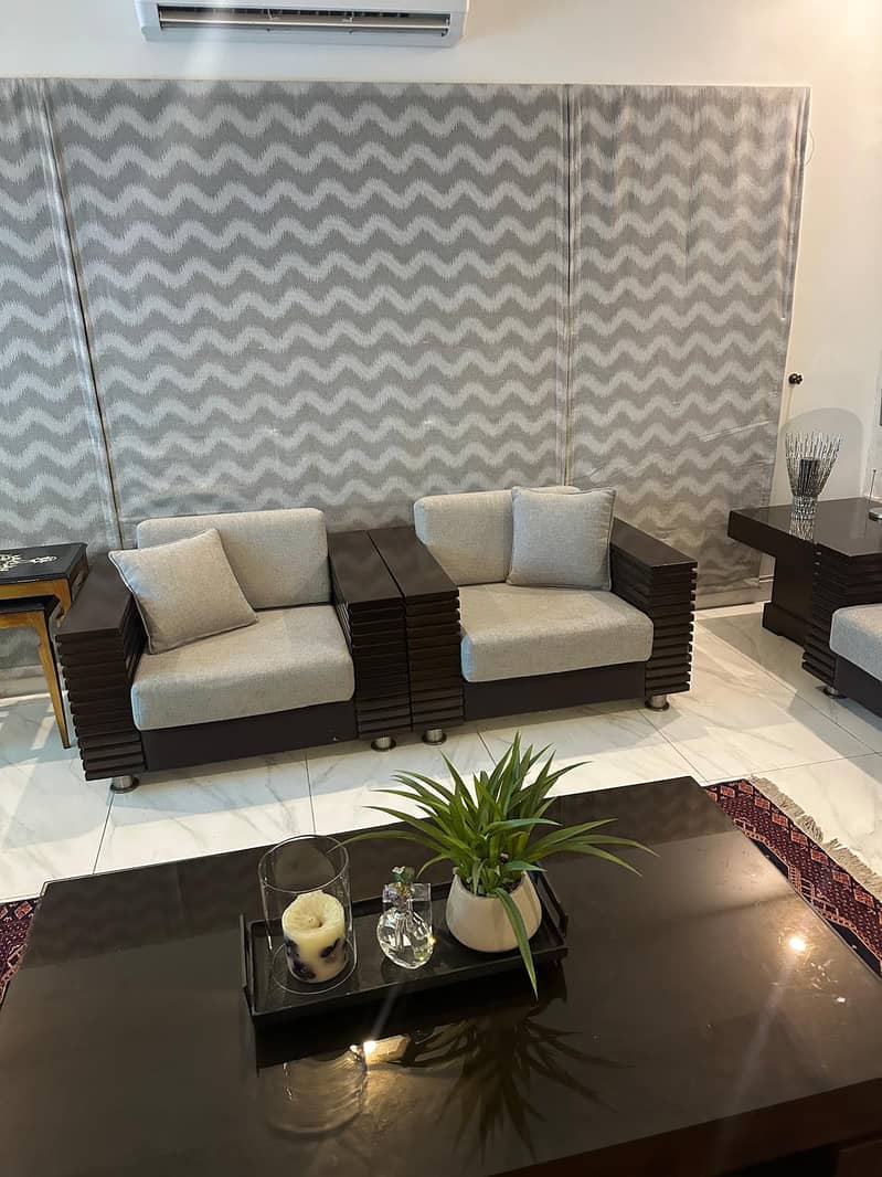 Pure wood luxurious NM 5 seater 4