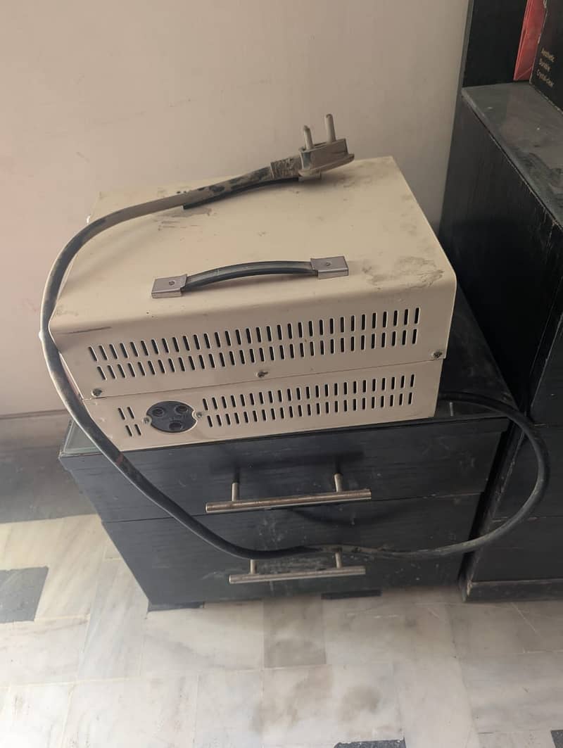 Original Universal Voltage Stabilizer A - 100 (10000 Watts) 2