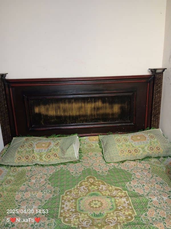 bed dressing side table 1