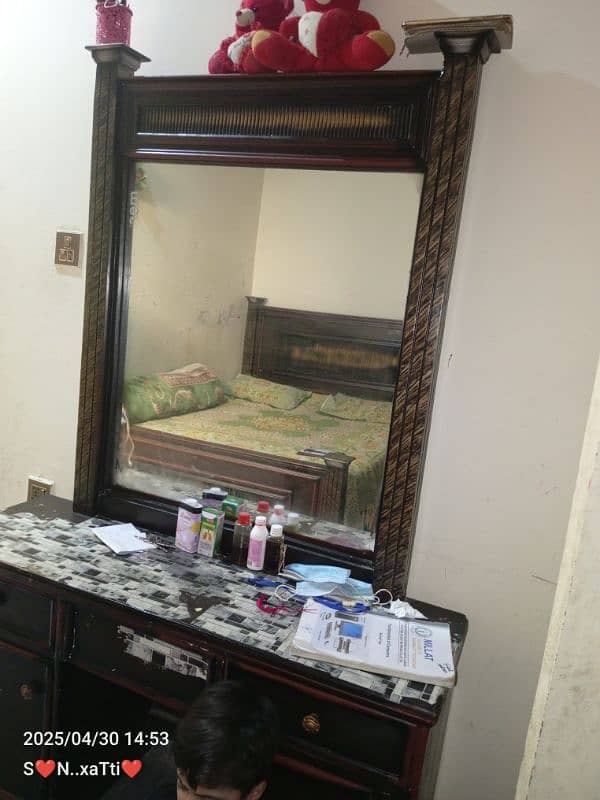 bed dressing side table 2